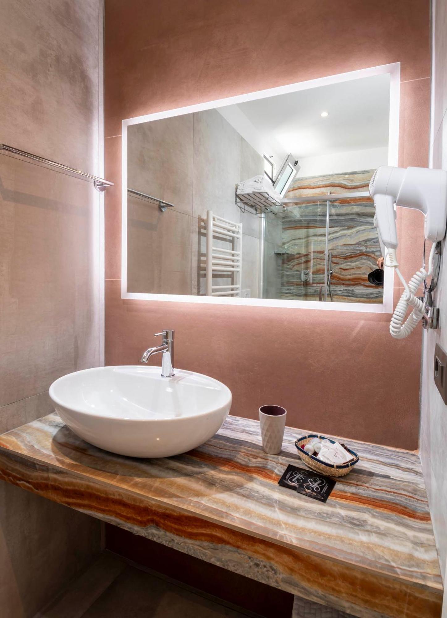 B&B Primrose Residence Hotel Римини Екстериор снимка