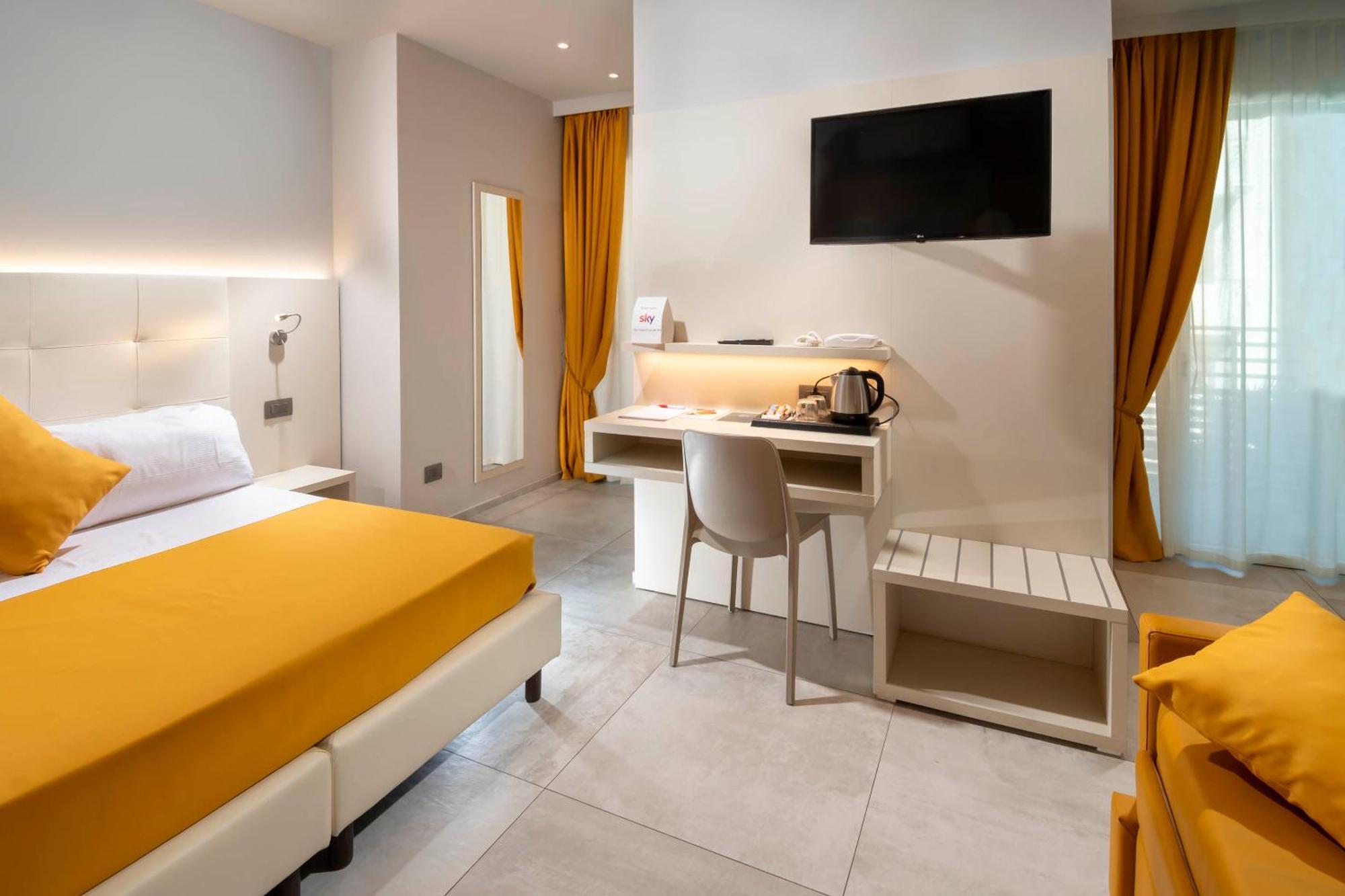 B&B Primrose Residence Hotel Римини Екстериор снимка