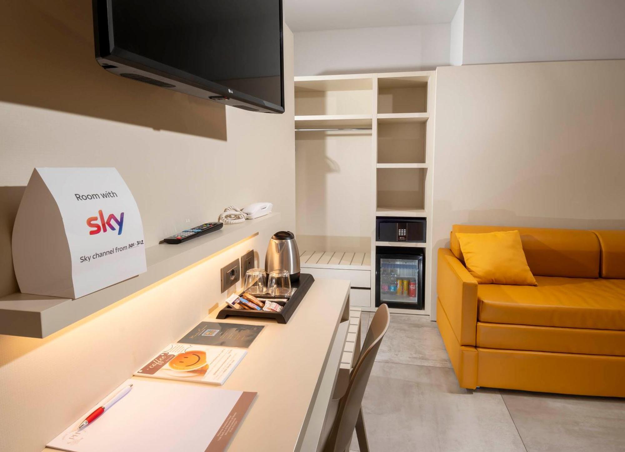 B&B Primrose Residence Hotel Римини Екстериор снимка